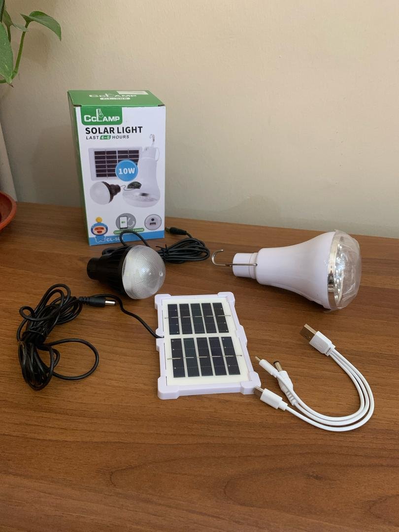Lampe de camping LED solaire 10W rechargeable مصباح تخييم يعمل بالطاقة الشمسية image 5