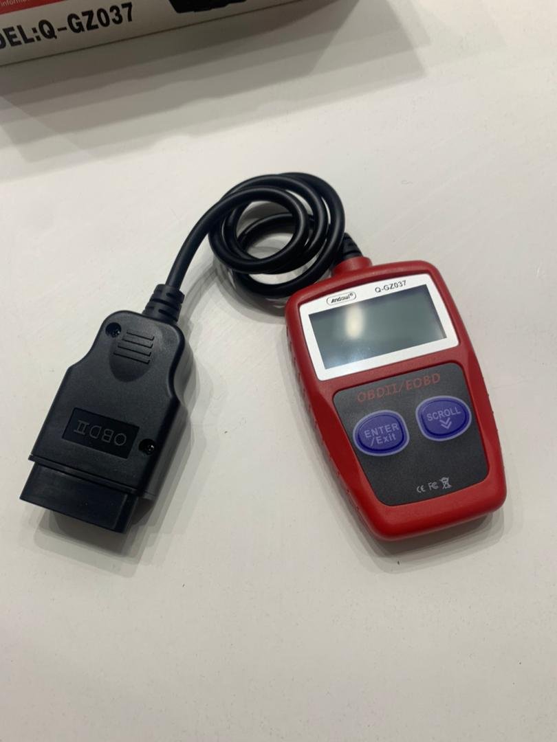  Scanner de Diagnostic Automobile Haute Performance – Effaceur de Codes et Contrôle Moteur image 4