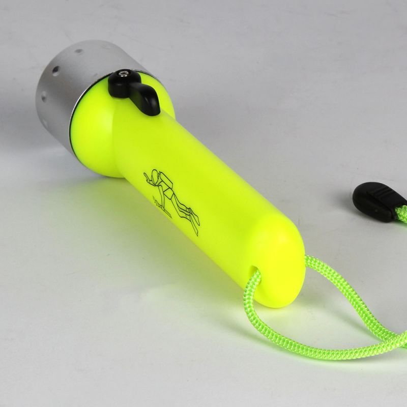 Torche LED Étanche Haute Puissance pour Plongée Sous-Marine كشاف مقاوم للماء عالي الأداء للغوص تحت الماء image 1