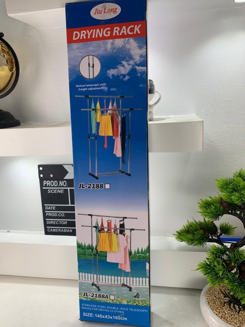 Penderie à Vêtements Extensible – Organisation Moderne et Polyvalente image 1