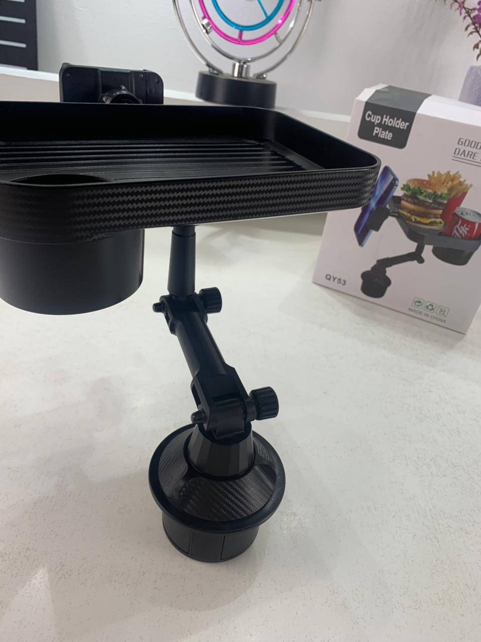 Tablette de voiture rotative pour porte-gobelet – pratique et stable image 7