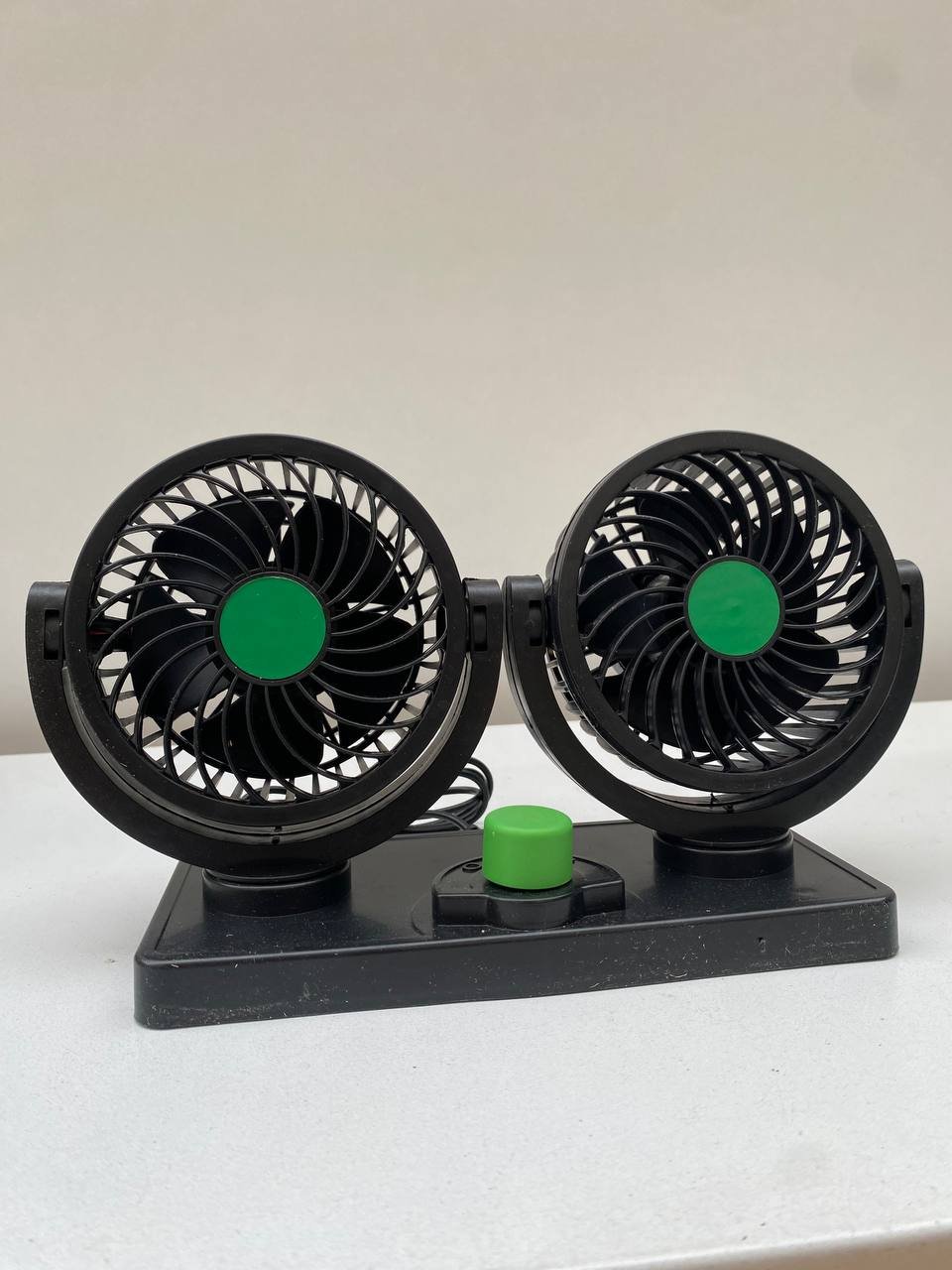 Ventilateur Voiture Double Tête 360° – Puissant, Silencieux et Économie d’Énergie image 6