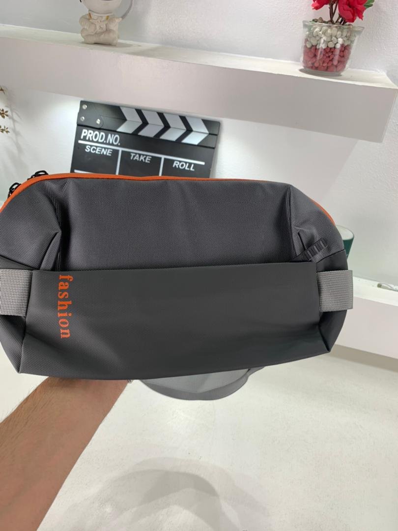 Sac de Poitrine Homme Fashion – Décontracté & Résistan image 1