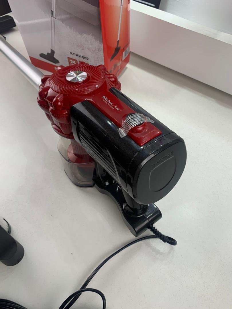 Aspirateur Compact 600W avec Filtre HEPA – Léger et Performant image 2