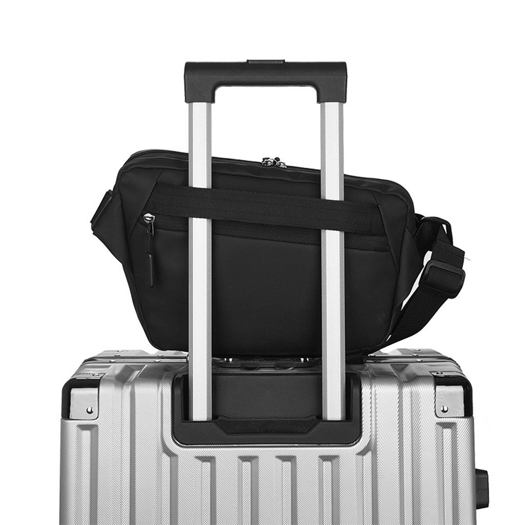 Sac de Poitrine Homme Moderne – Résistant & Confortable image 1