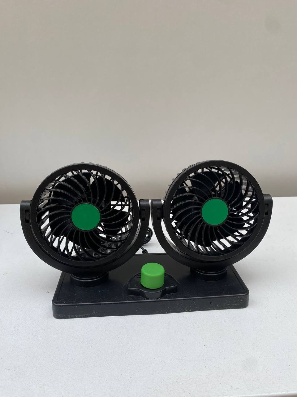 Ventilateur Voiture Double Tête 360° – Puissant, Silencieux et Économie d’Énergie image 9