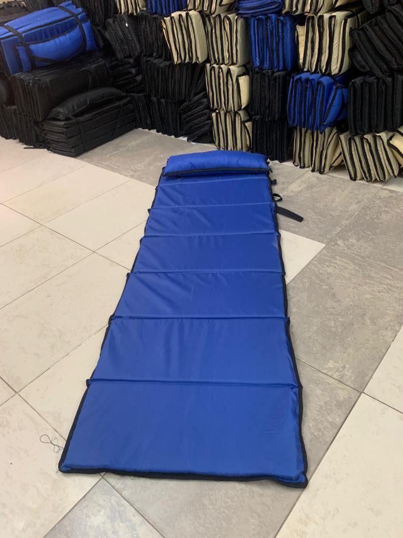 Matelas de Camping Pliable 185 x 65 cm – Léger et Facile à Transporter فرشة تخييم قابلة للطي وخفيفة الوزن بحجم 185 × 65 سم image 8