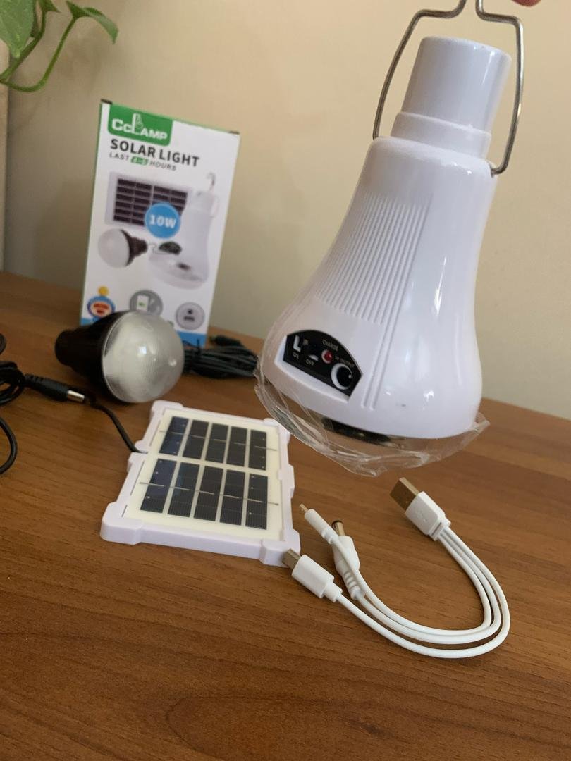 Lampe de camping LED solaire 10W rechargeable مصباح تخييم يعمل بالطاقة الشمسية image 6