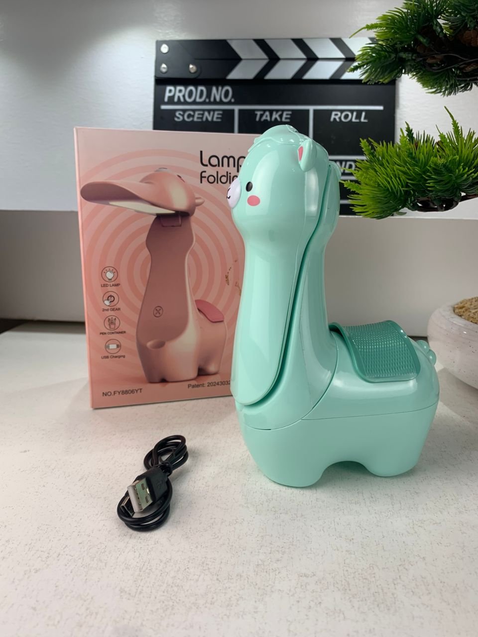 Lampe de Bureau Lama pour Enfants – Éclairage Doux, Apaisant et Organisateur de Bureau image 4