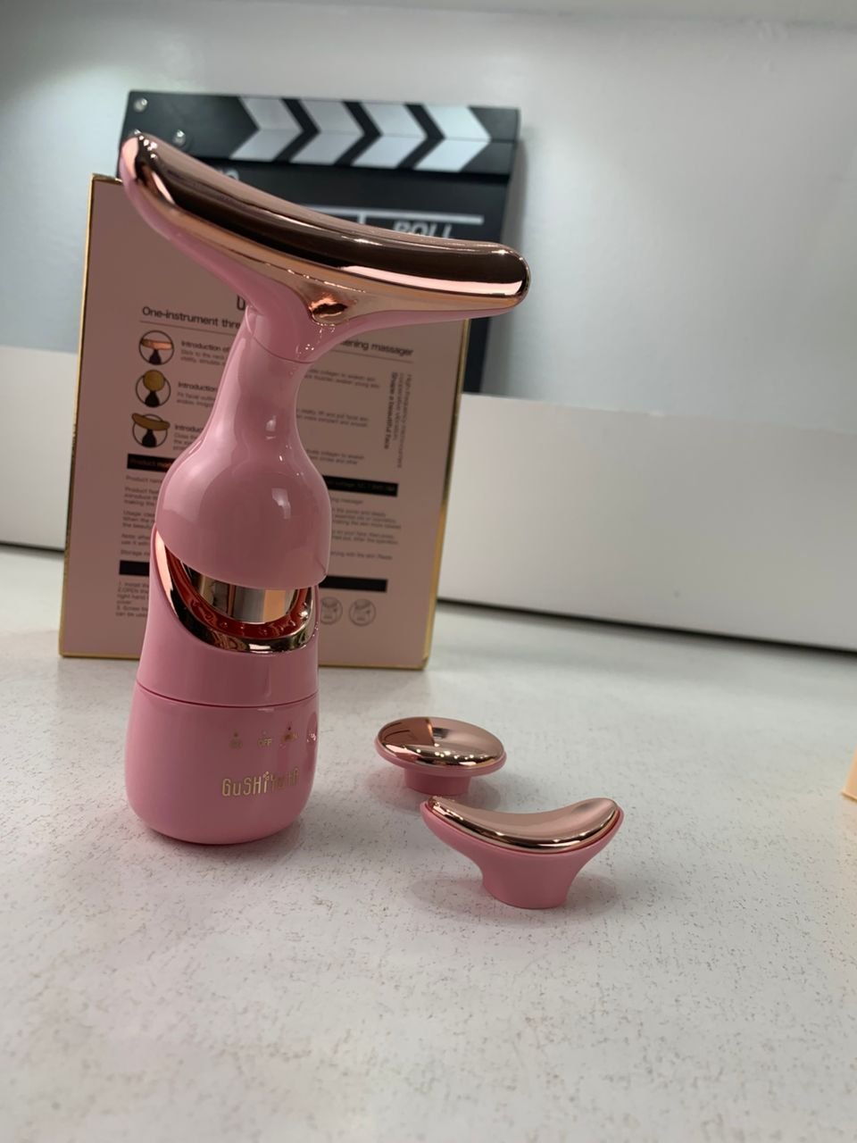 Appareil de Massage et Raffermissement du Visage 3 en 1 – Peau Ferme et Lumineuse au Quotidien image 3