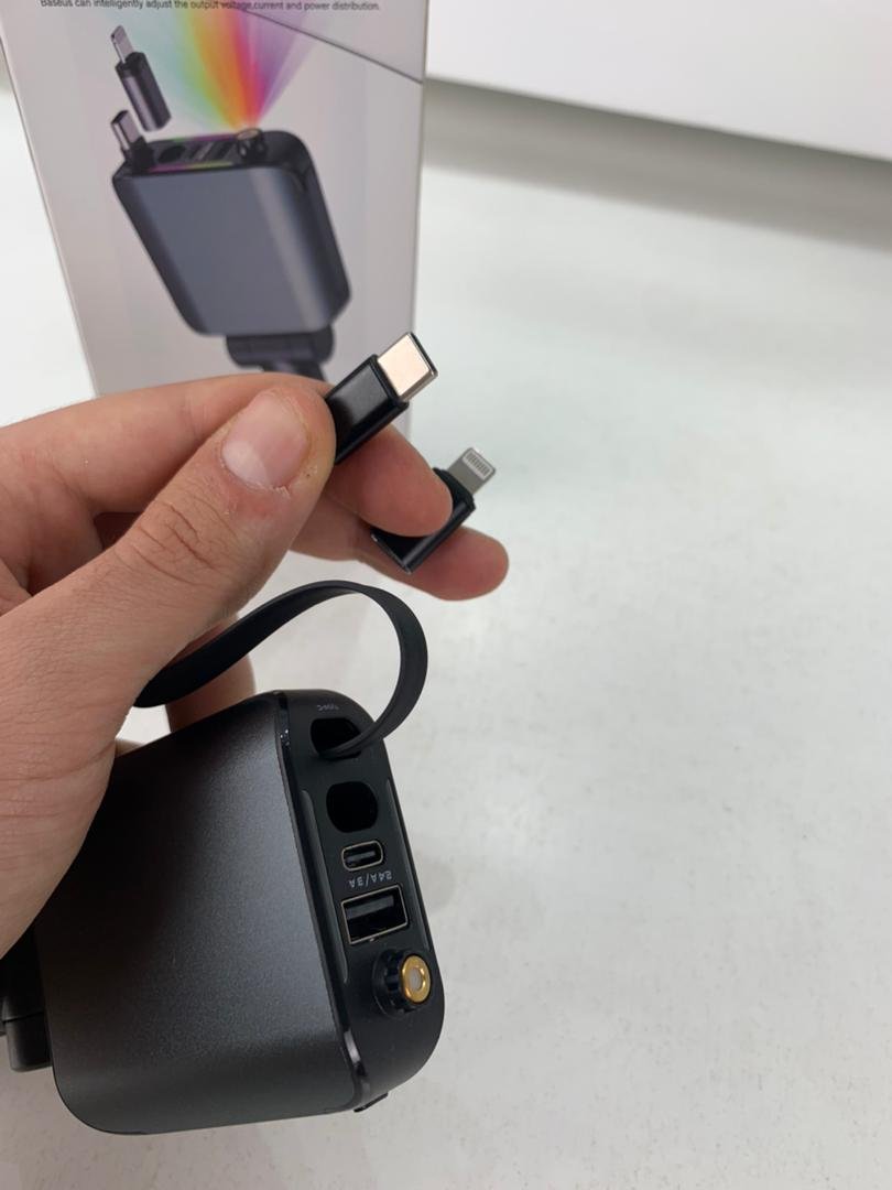 Chargeur de Voiture Rétractable 4 en 1 – Rapide et Ambiance LED image 7