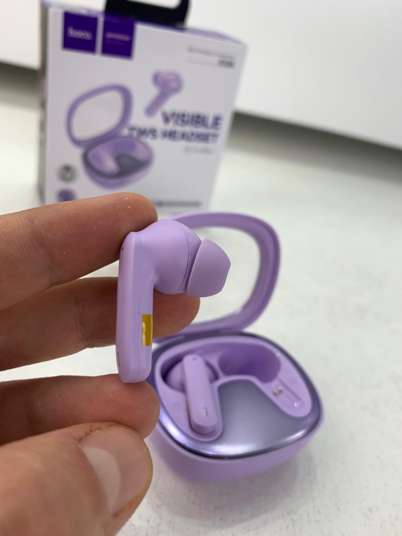 Écouteurs Bluetooth 5.3 avec Boîtier Transparent – Style Futuriste et Autonomie Étendue