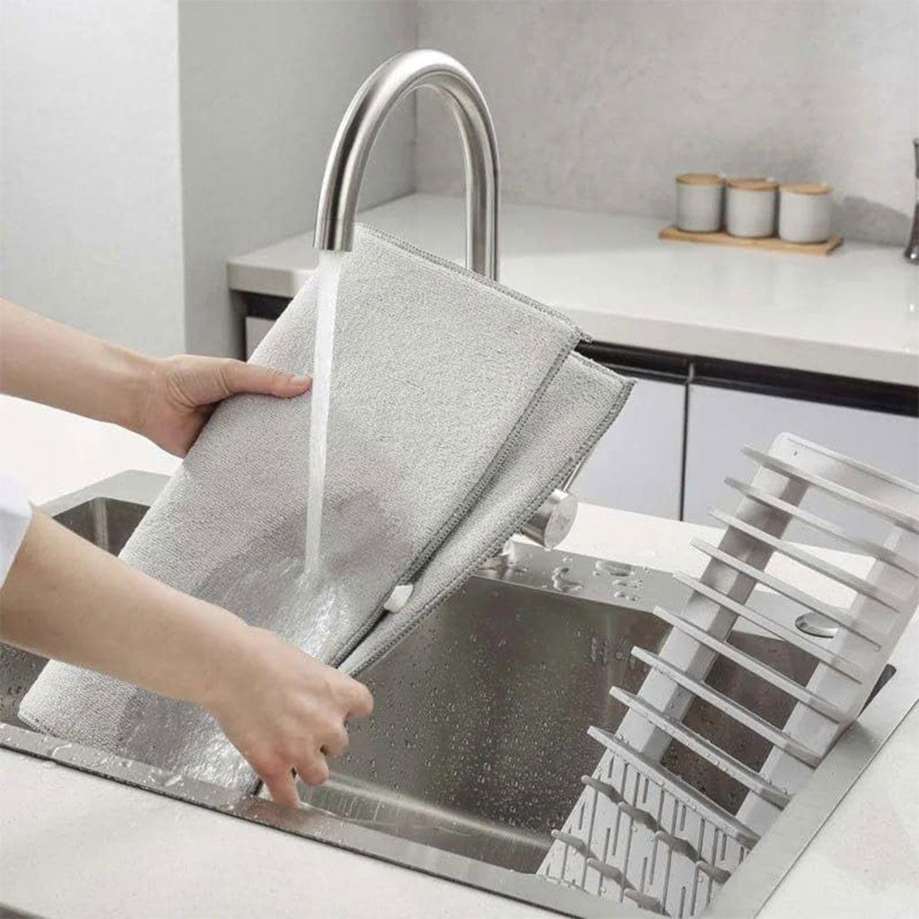 Égouttoir et Tapis en Microfibre – Séchage Rapide & Design Pliable
