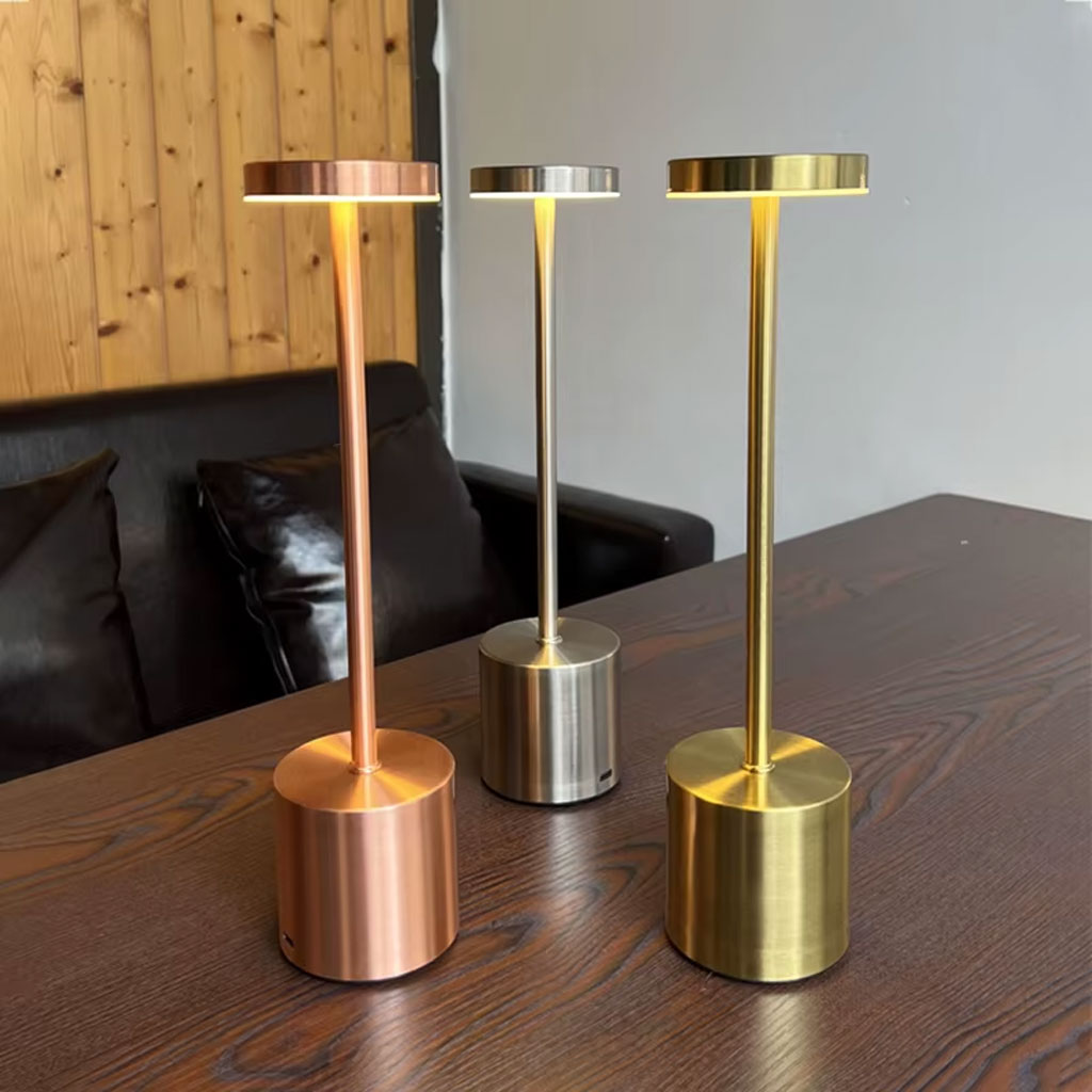 Lampe de Table Sans Fil LED : Design Épuré et Éclairage Personnalisé