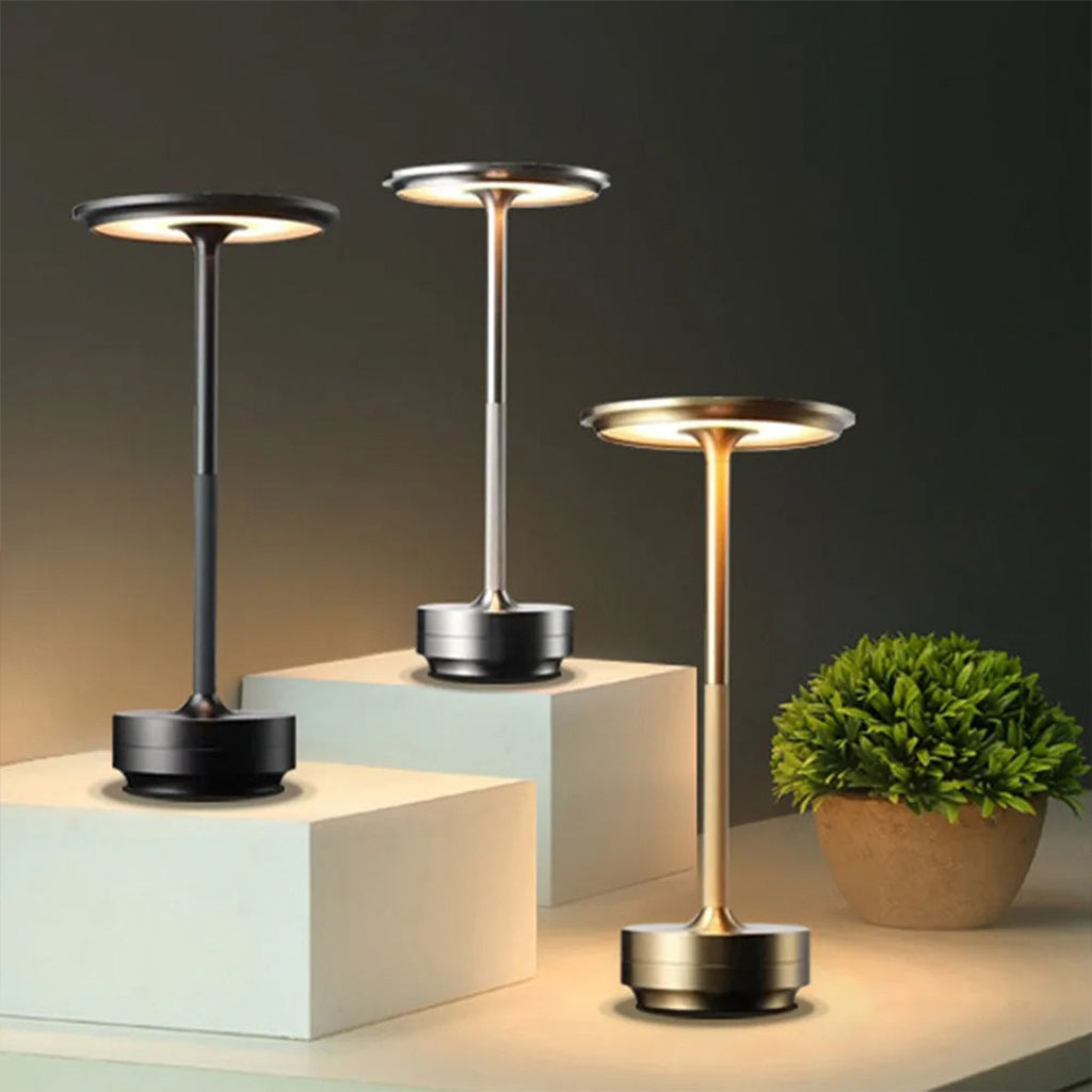 Lampe de Table Luxe Sans Fil : Design Raffiné et Étanche