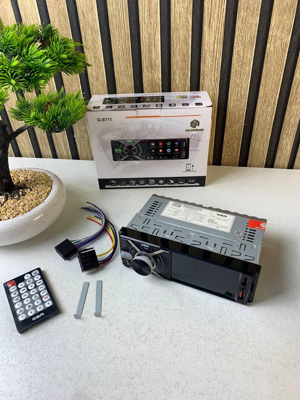 Autoradio 1DIN 4.3” Bluetooth RGB USB Caméra Recul