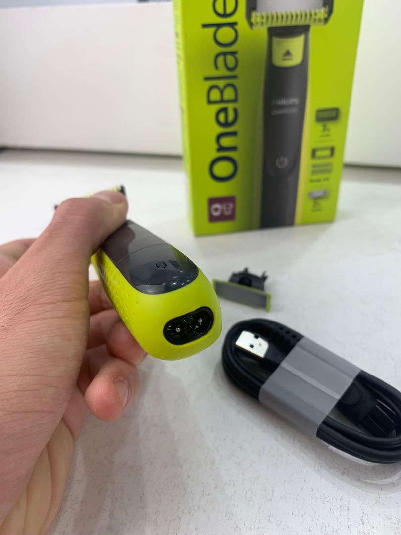 Philips OneBlade Visage & Corps – Tondeuse et Rasoir 3 en 1