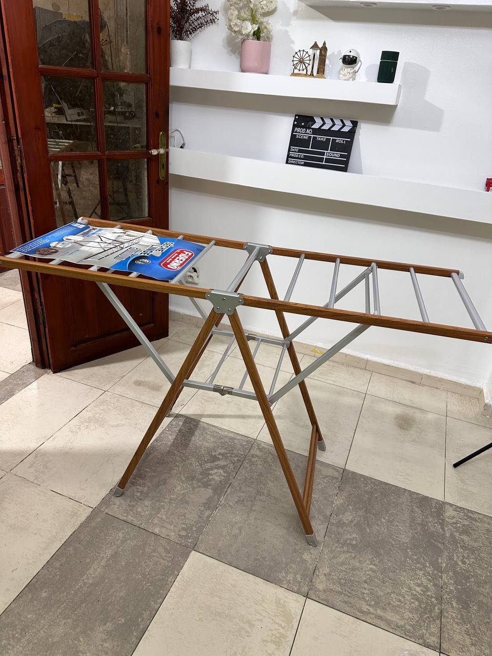 Étendoir à linge pliable en aluminium avec roulettes – Grande capacité image 3