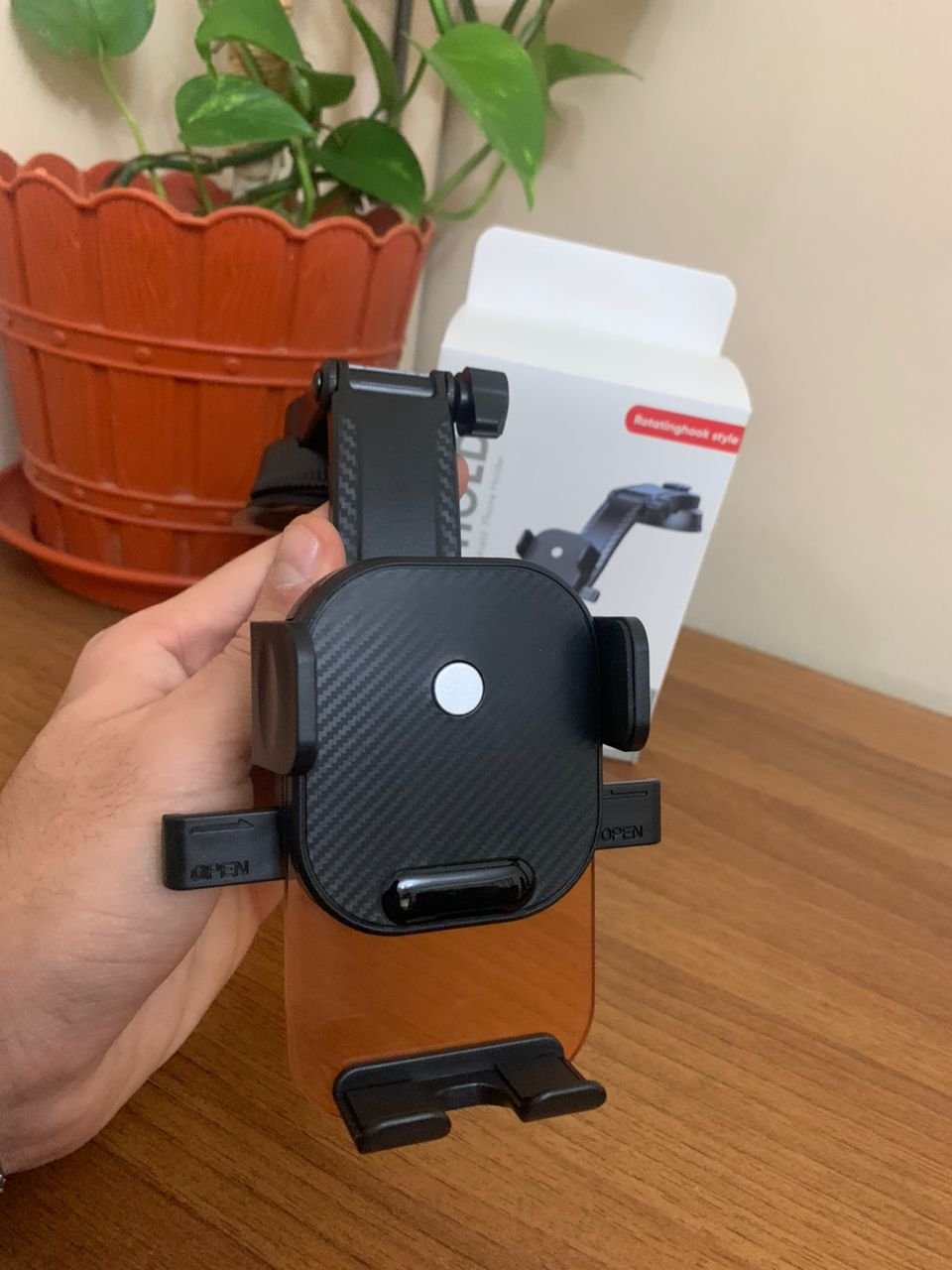 Support Téléphone Voiture Intelligent à Gravitée – ABS & Silicone image 8