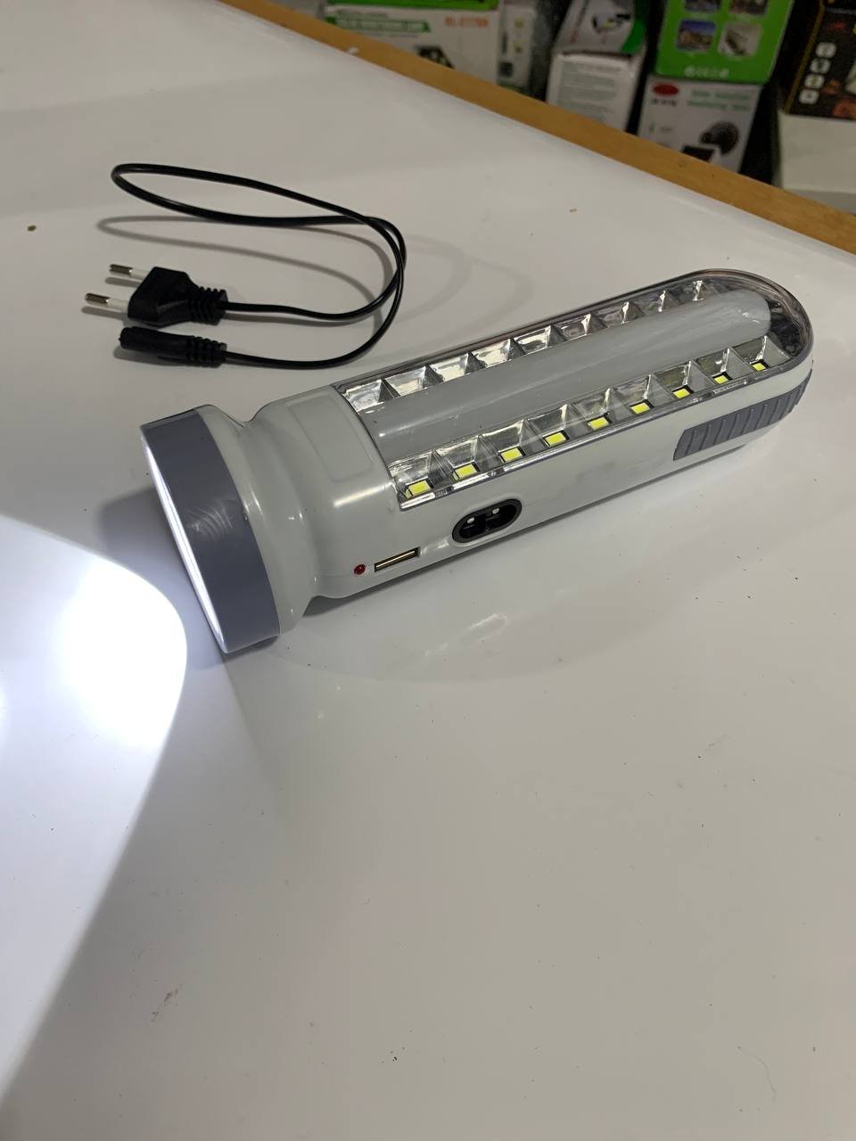 Lampe LED Solaire Rechargeable – 19 LED, 2 Modes, Batterie 1200 mAh image 6