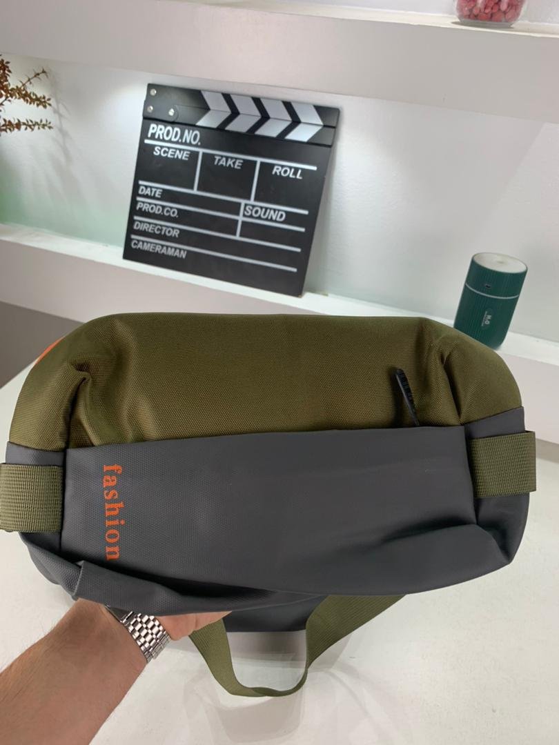 Sac de Poitrine Homme Fashion – Décontracté & Résistan image 2