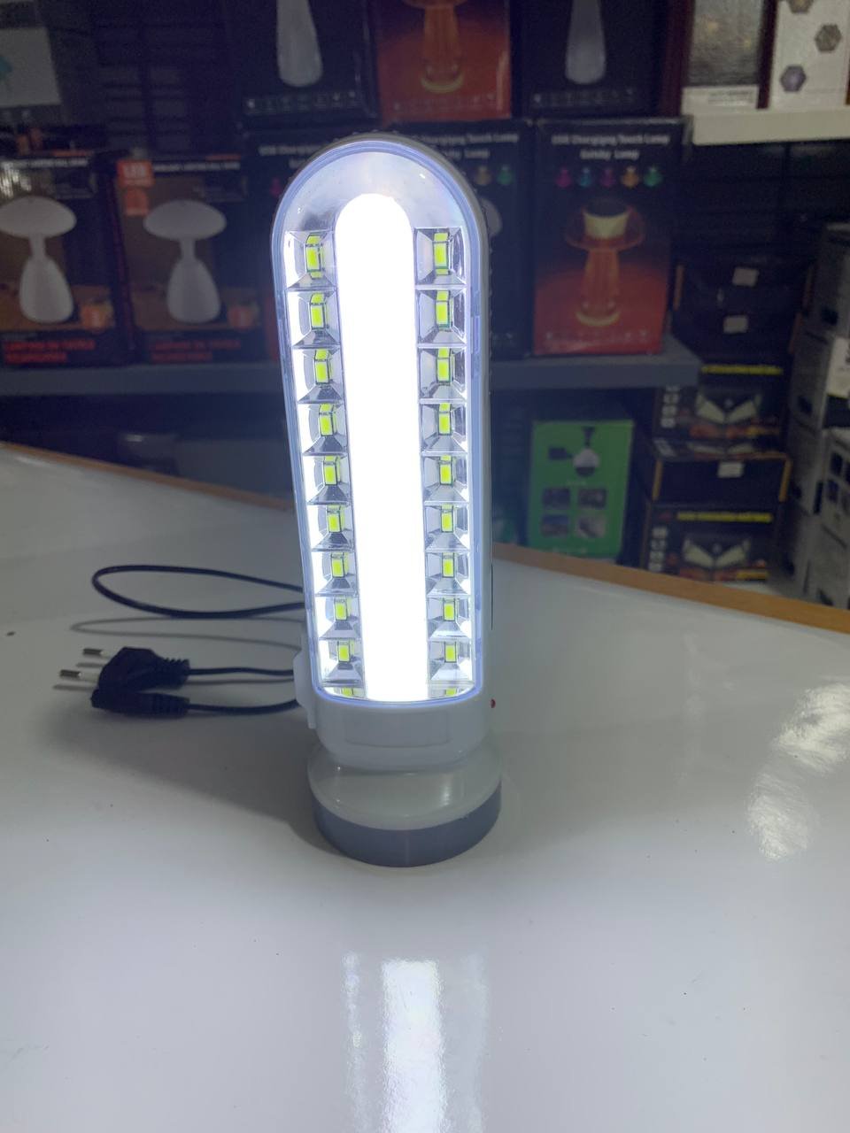 Lampe LED Solaire Rechargeable – 19 LED, 2 Modes, Batterie 1200 mAh image 10