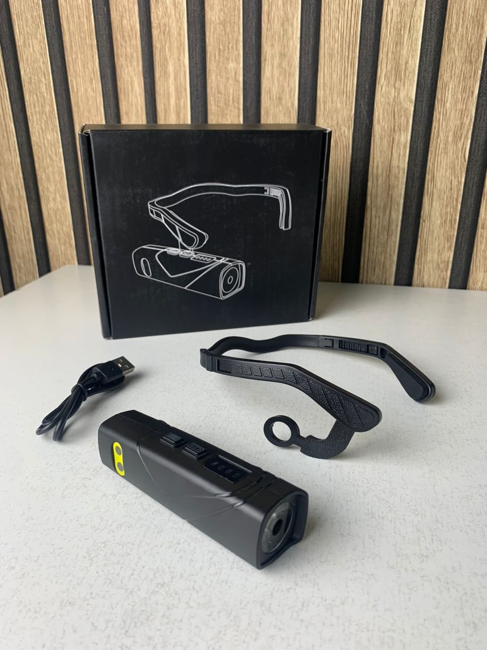 Lampe frontale à fixation auriculaire 2 en 1 image 1