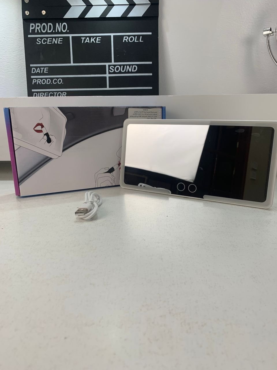 Miroir de courtoisie rechargeable à double boutons – 3 modes d’éclairage image 5