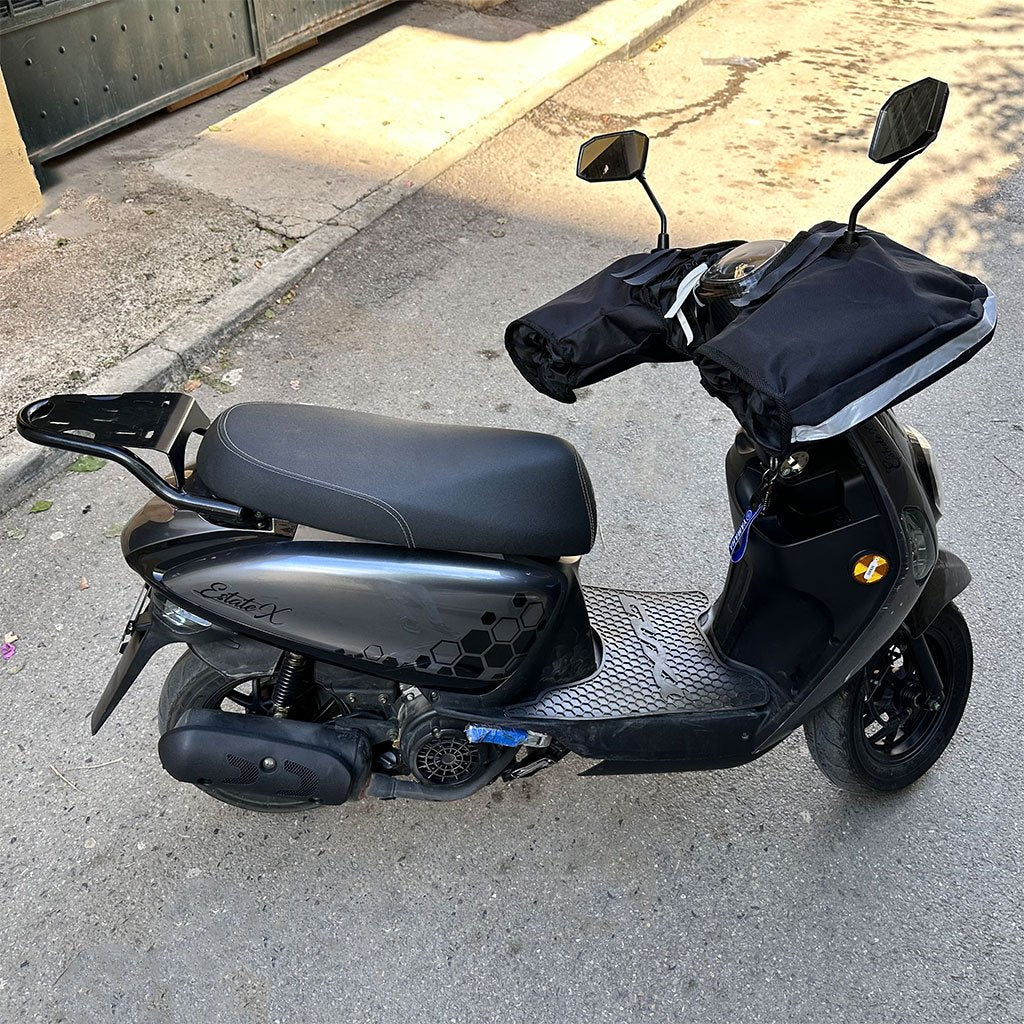 Manchons de protection pour guidon de scooter et vélo image 1