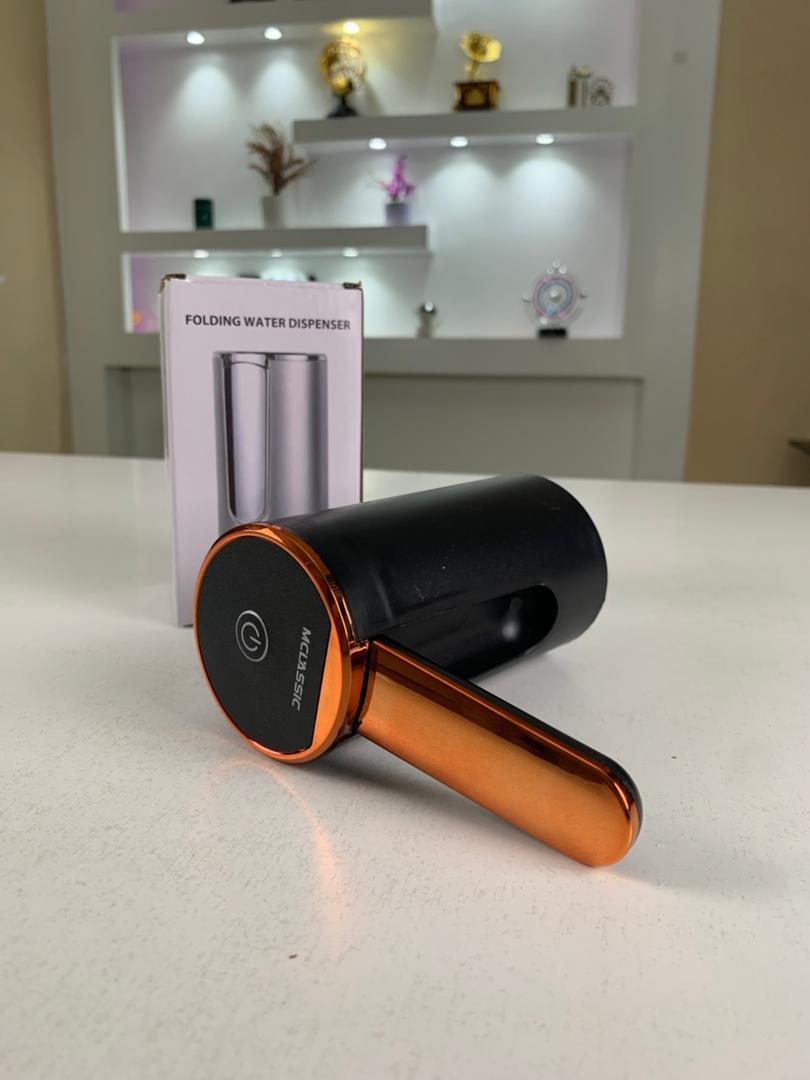 Pompe à Eau USB Pliable – 1800mAh, Écran LED, Design Hygiénique image 7