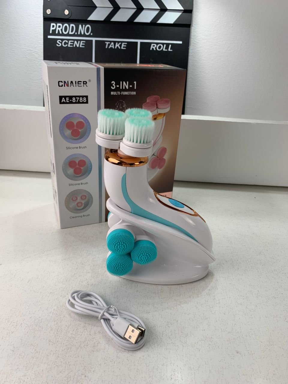 Brosse Électrique de Nettoyage du Visage Cnaier AE-8788 – Peau Douce et Rayonnante au Quotidien image 6