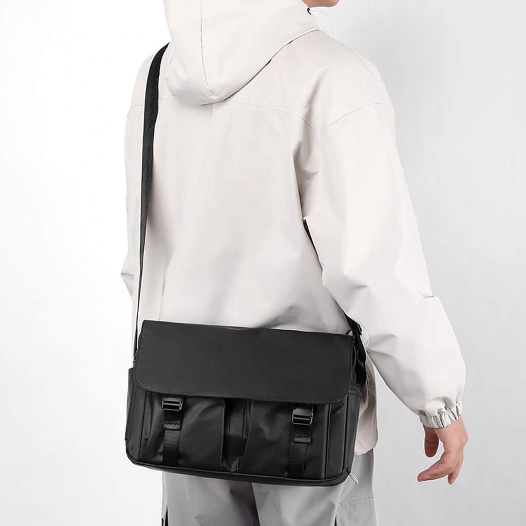 Sac de Poitrine Homme Décontracté – Étanche & Ergonomique image 3