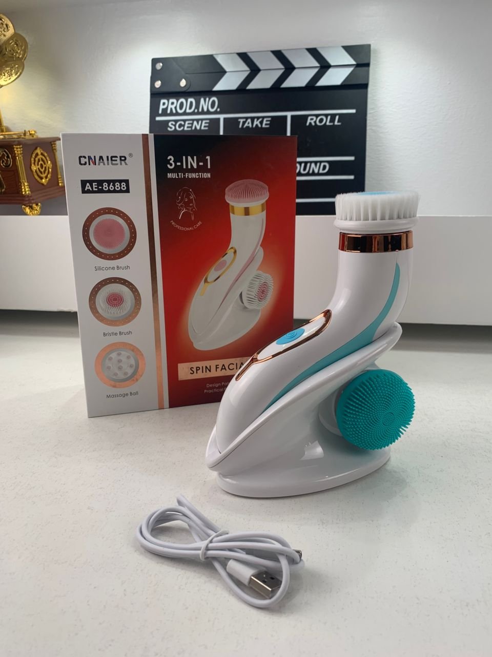 Brosse Nettoyante Visage Électrique à Micro-Vibrations Étanche – فرشاة تنظيف الوجه image 4