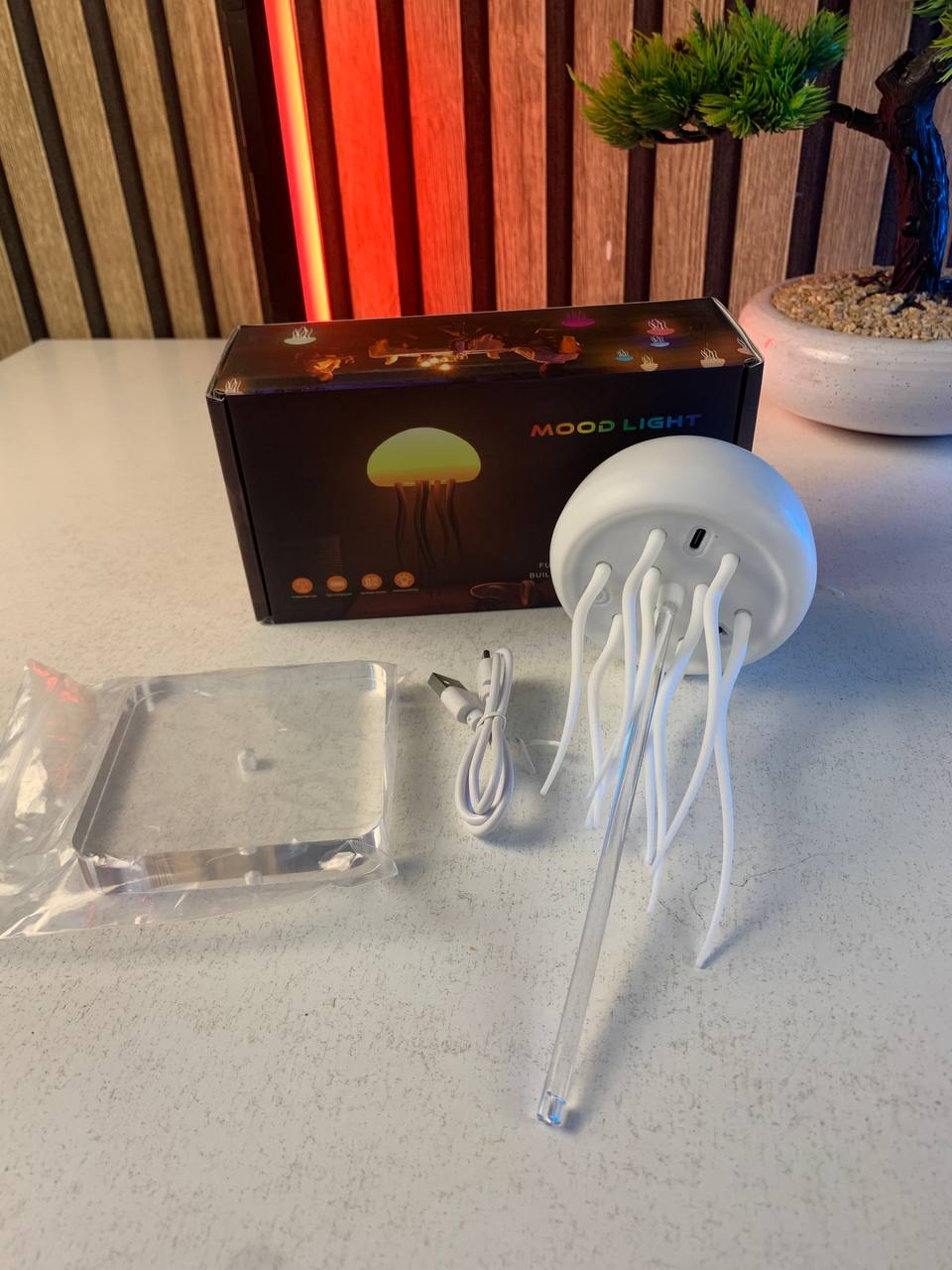 Lampe Méduse Interactive : Danse de Lumière et Musique