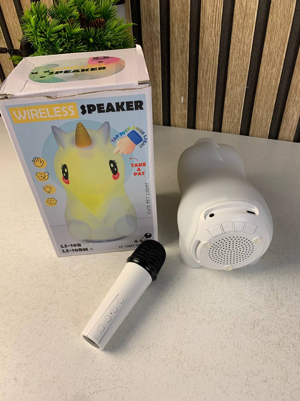 Haut-Parleur Karaoke LS-10B : Ambiance Festive et Son Puissant