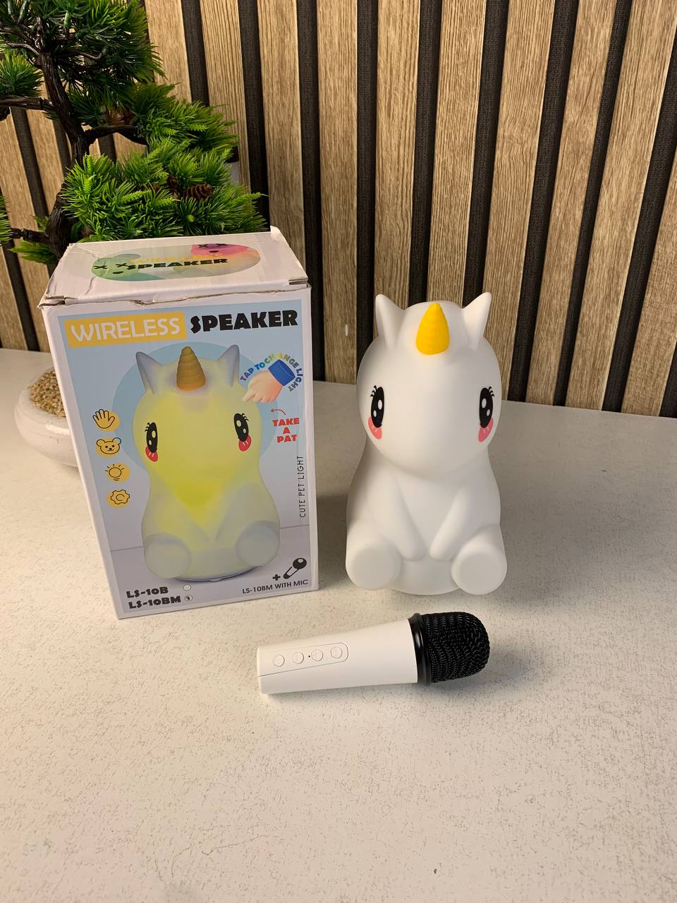 Haut-Parleur Karaoke LS-10B : Ambiance Festive et Son Puissant